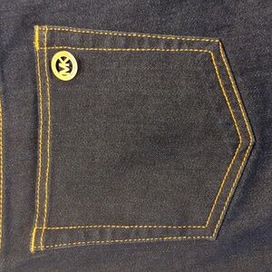 Michael Kors, capri jeans, size 8, dark blue